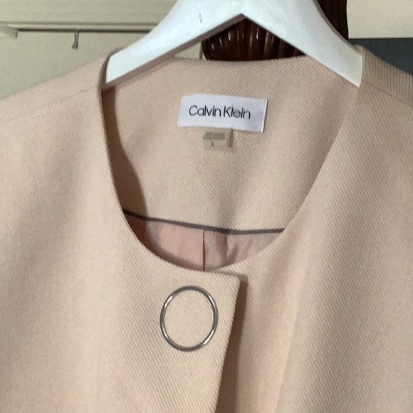 Calvin Klein Pink long coat. - Picture 2 of 9